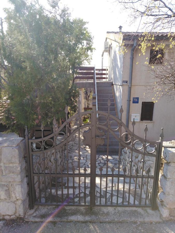 Apartman Mimi Klenovica Exterior foto